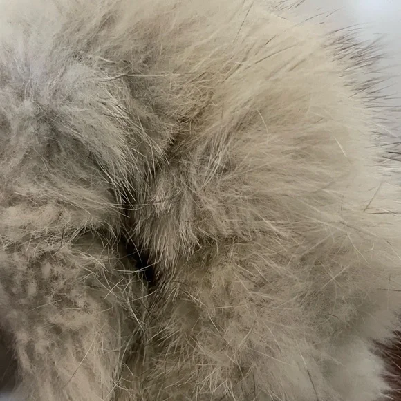 Vintage Cream Arctic Fox Fur Jacket with Quarter Length Sleeves and High Collar